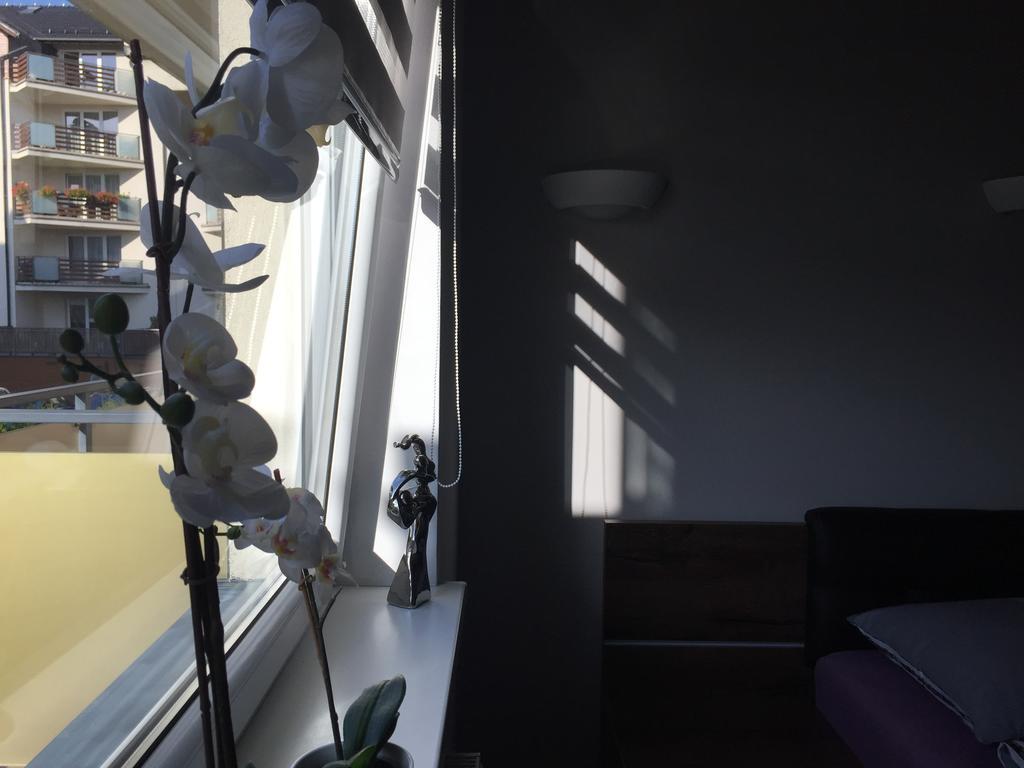 Apartamento Cztery Pory Roku Tychy Exterior foto